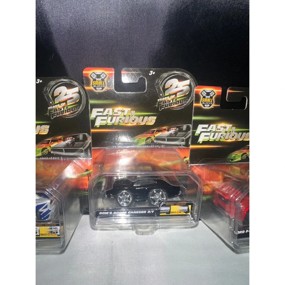 Fast & Furious Small Blocks Die-Cast 3 Car Set Skyline Charger F-150 1:43 Scale